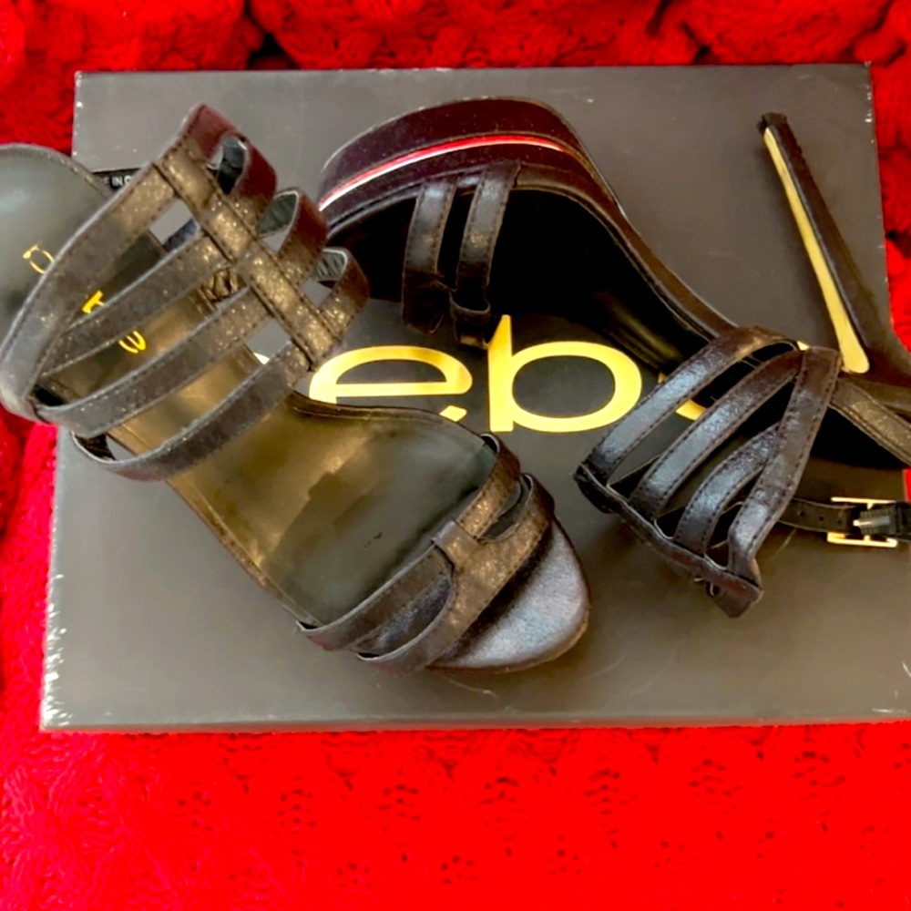 Gently worn bebe Stiletto Black/Gold Strappy Heel! Sexy!!